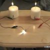 Как сделать батарейки из двух свечей ?